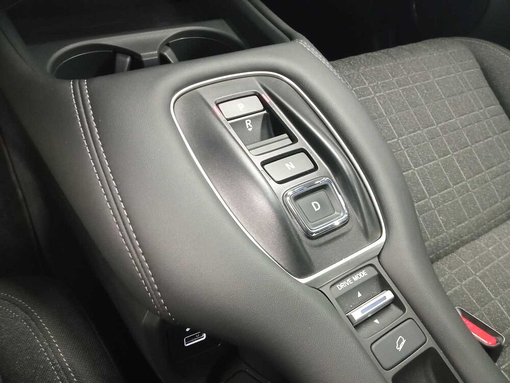 Honda ZR-V Híbrido 2.0 i-MMD Elegance 4x2