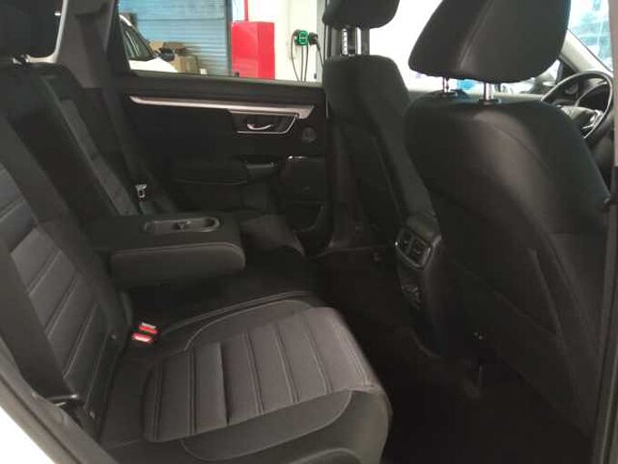 Honda CR-V Híbrido 2.0 i-MMD Elegance Navi 4x2