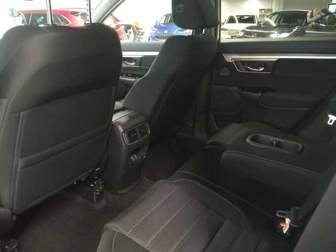 Honda CR-V Híbrido 2.0 i-MMD Elegance Navi 4x2